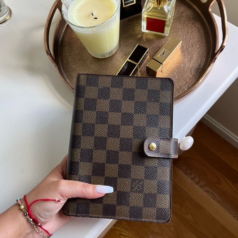 Louis Vuitton Planner (Authentic)